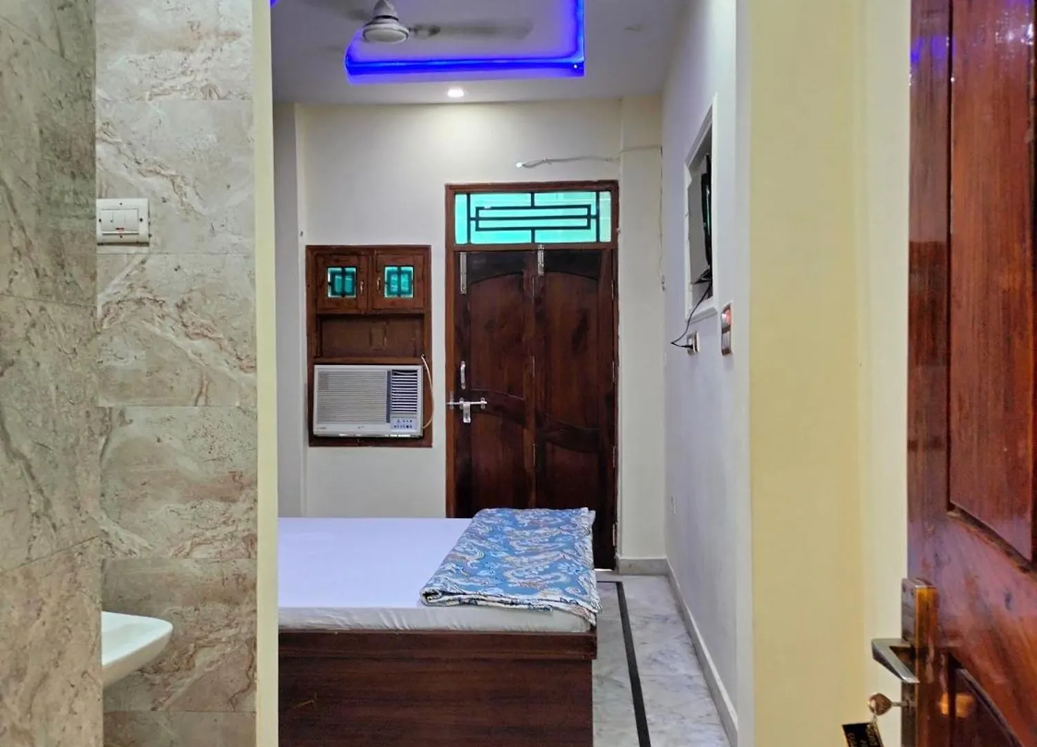 Good Morning Paying Guest House 瓦拉纳西 印度
