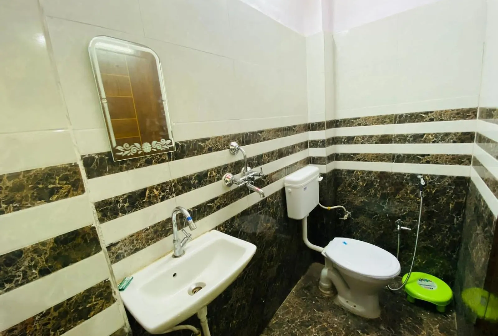 Good Morning Paying Guest House Varanasi 0*,